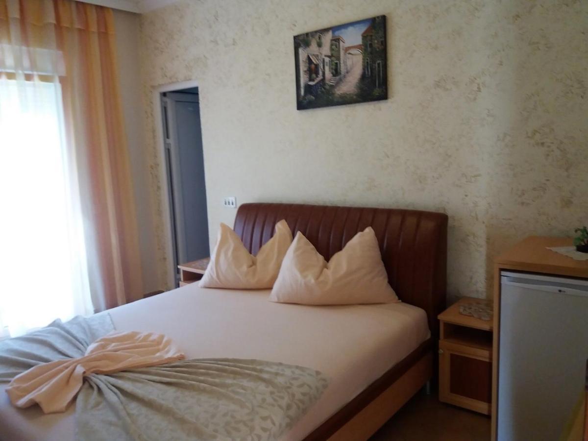Apartmants Elisa Ulcinj Exterior foto